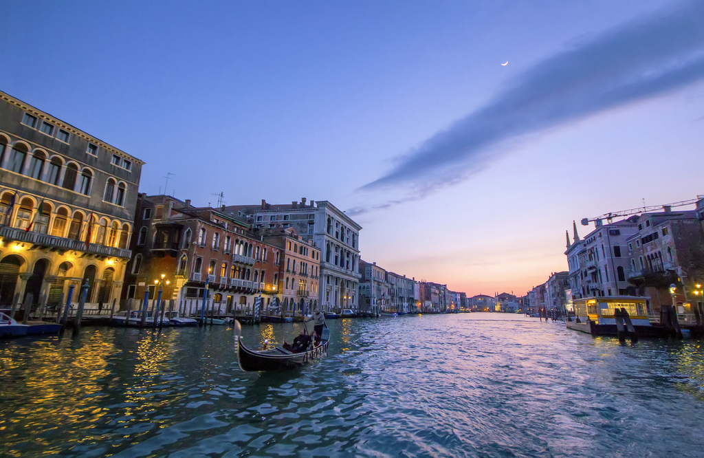 `Moon Over the Grand Canal´, © 2013 John K. Goodman 